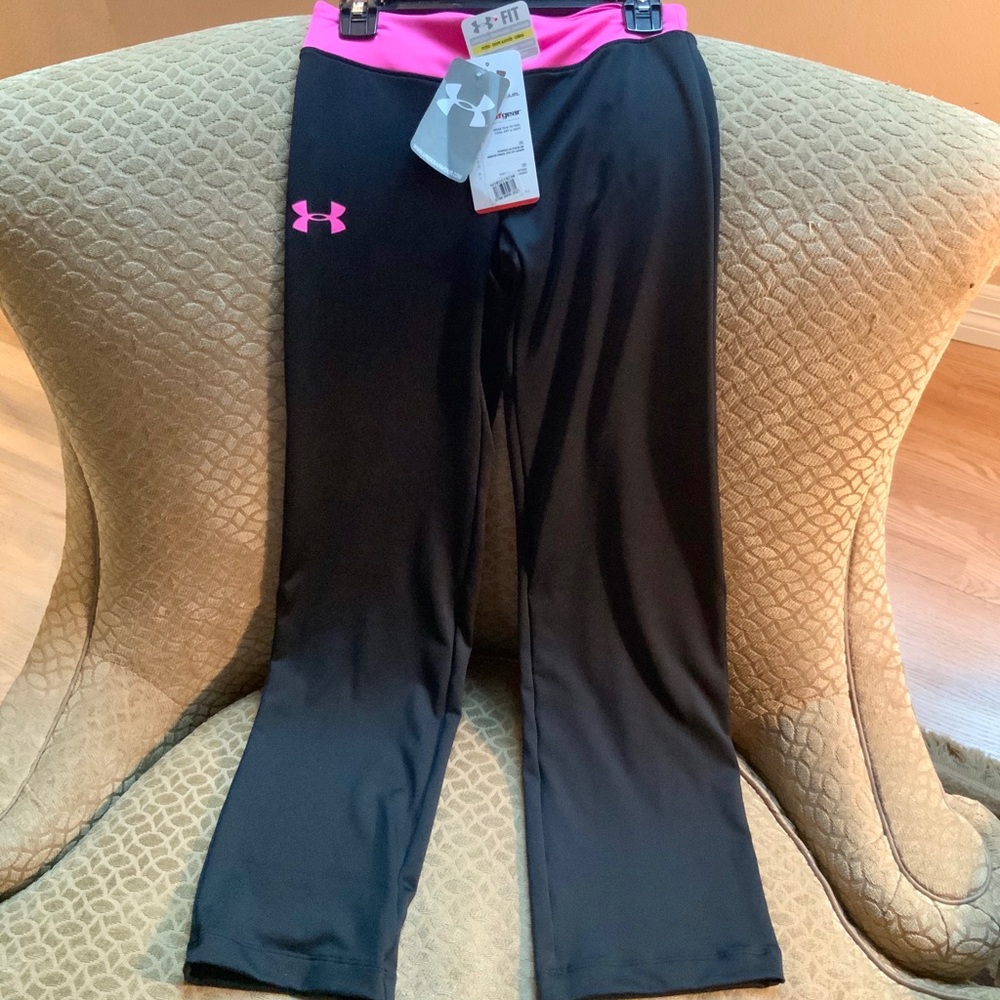 NWT, Under Armour, Nordstrom, sz S/M, girls’ pants. Matching jacket, will post - Picture 2 of 4
